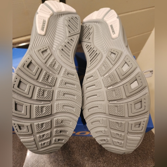 Mens Brooks Ghost 17 Shoes, New In Box Sz 14 - Picture 5 of 10